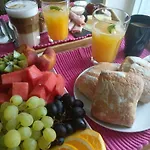 Bea's 3* Ταβίρα