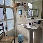 Bed and Breakfast Bea's