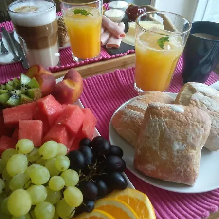 Bea's 3* טאווירה