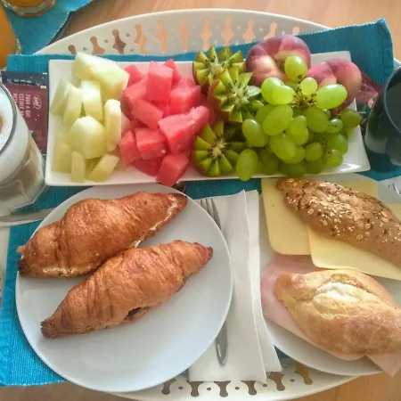 Bea's 3* טאווירה