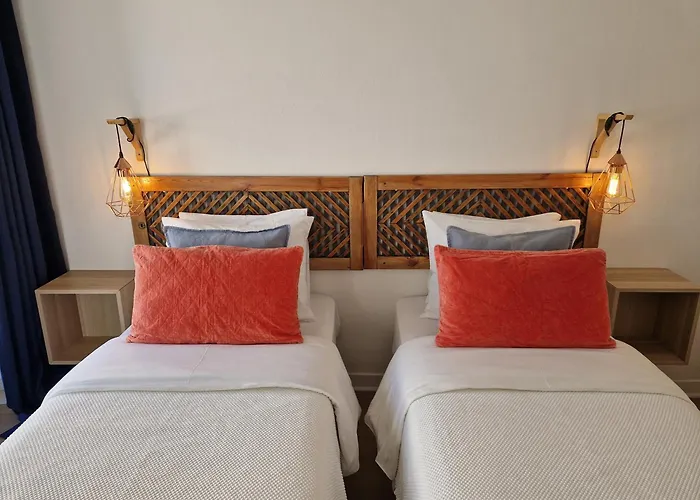 Bea's Bed & Breakfast 3*